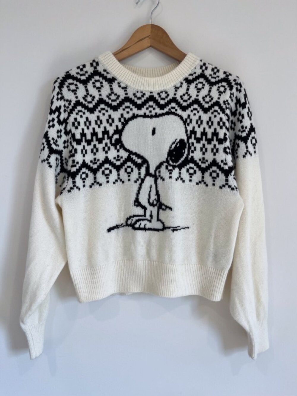 HM Divided Peanuts Snoopy Knit Sweater Medium White Black Fair Isle